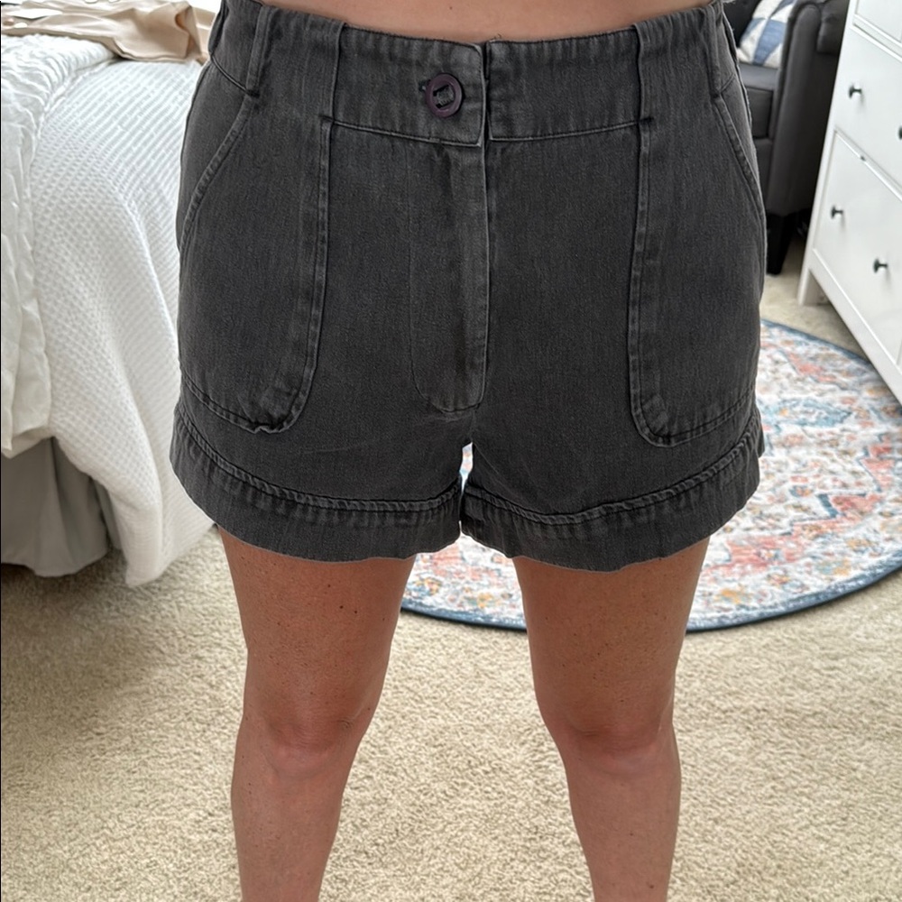 Gray High-Waisted Jean Shorts Relaxed Fit